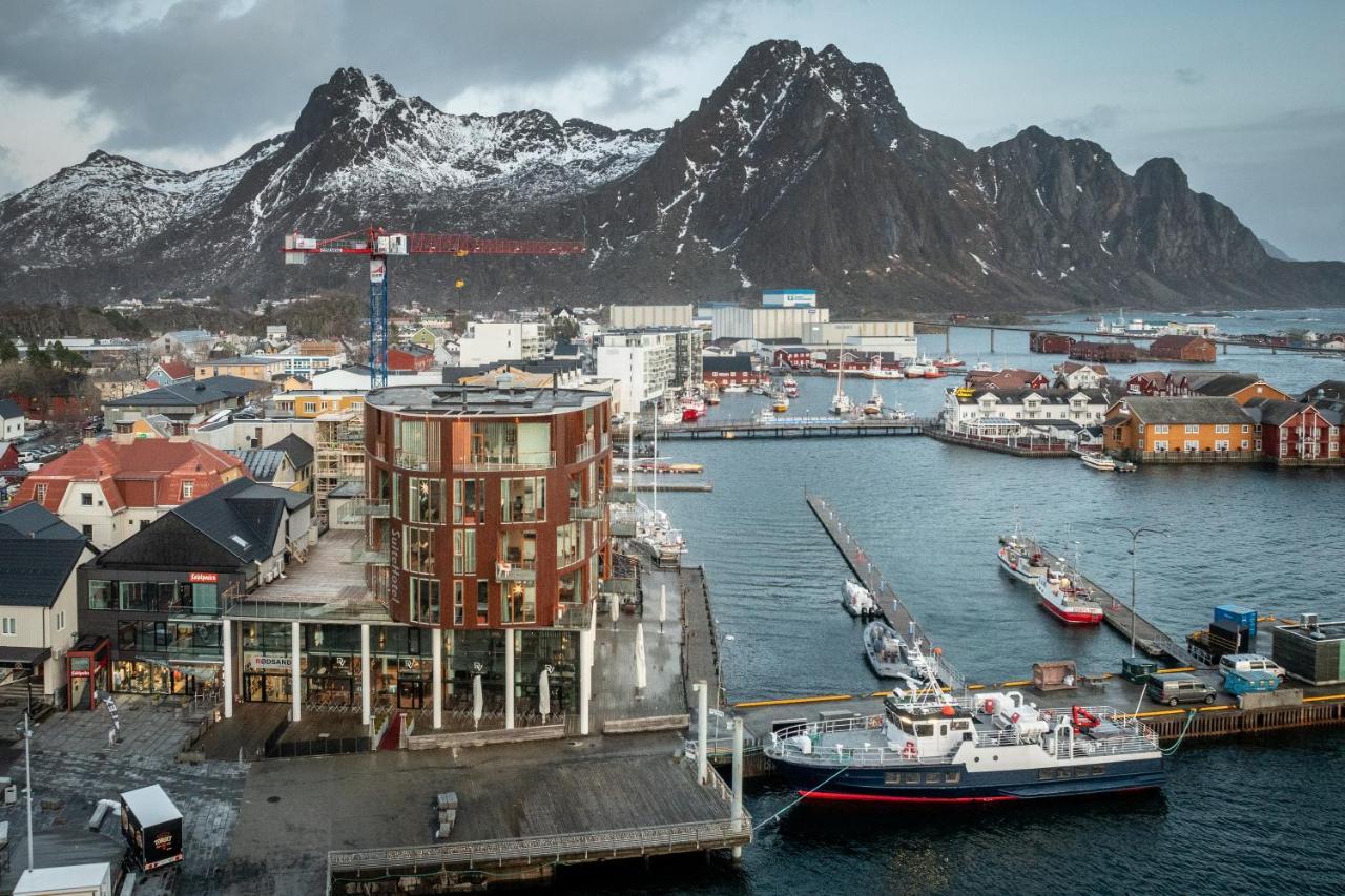 Nordis Apartments - Torget 21 Svolvær Exterior foto